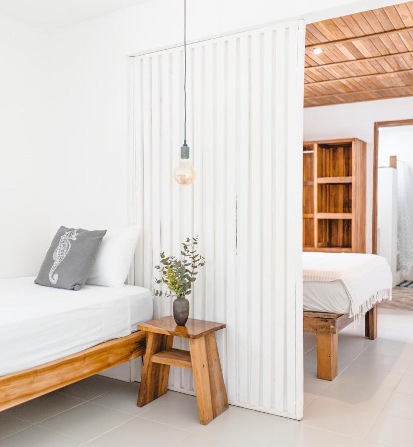 Cuatro Vientos Lodge & Apartments - Mal Pais, Costa Rica Playa Santa Teresa  외부 사진
