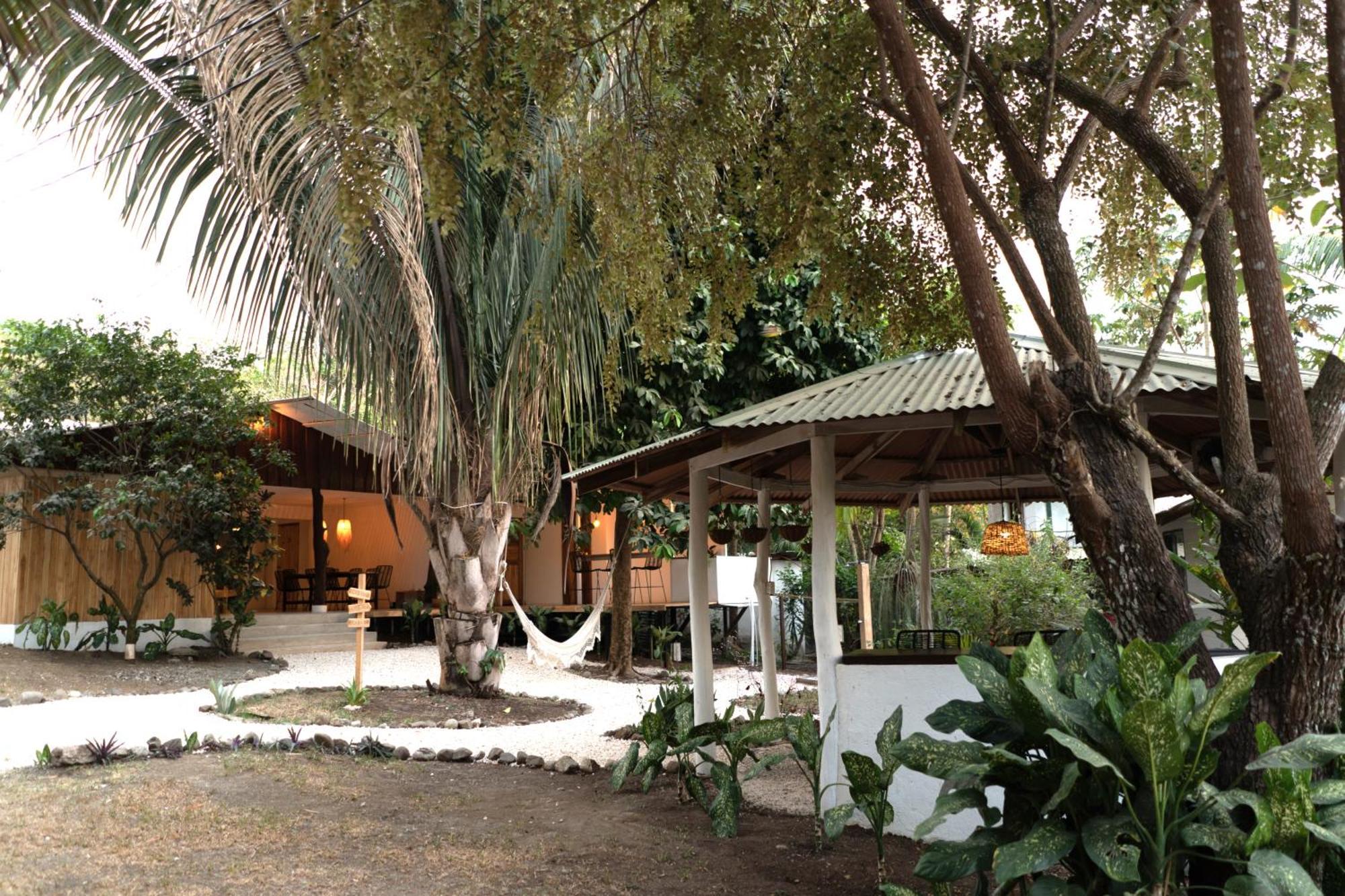 Cuatro Vientos Lodge & Apartments - Mal Pais, Costa Rica Playa Santa Teresa  외부 사진