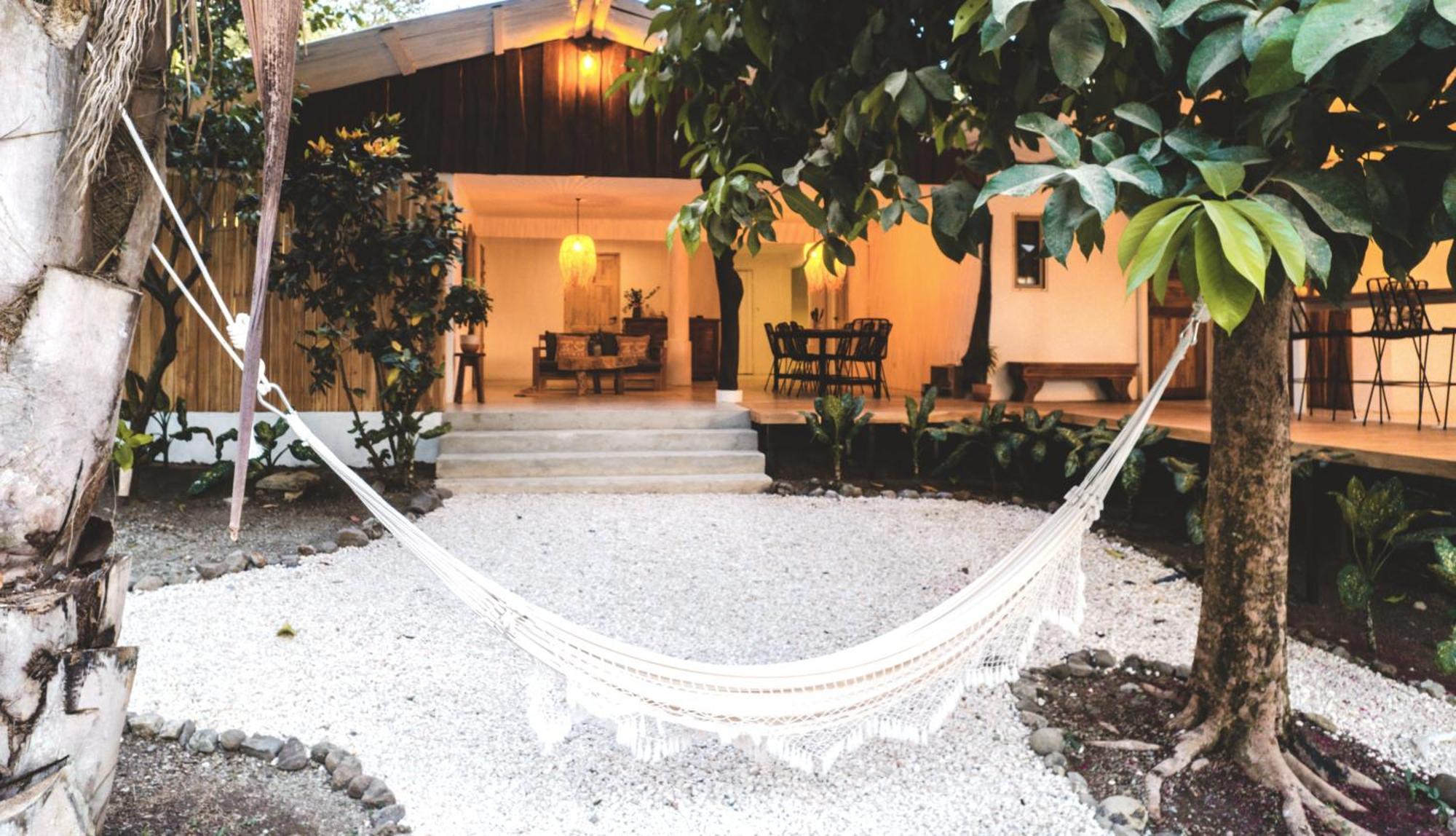 Cuatro Vientos Lodge & Apartments - Mal Pais, Costa Rica Playa Santa Teresa  외부 사진